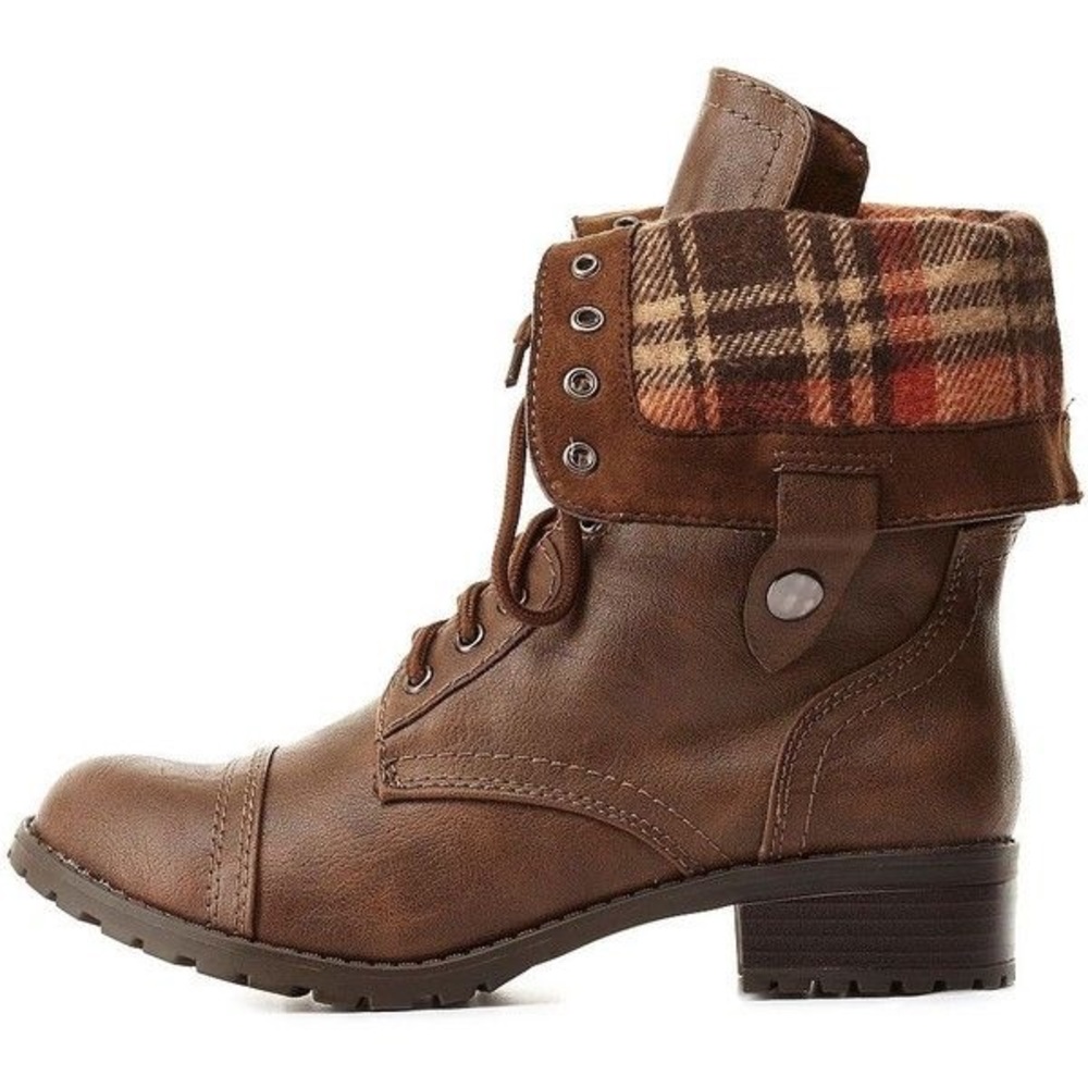 CR plaid combat boots